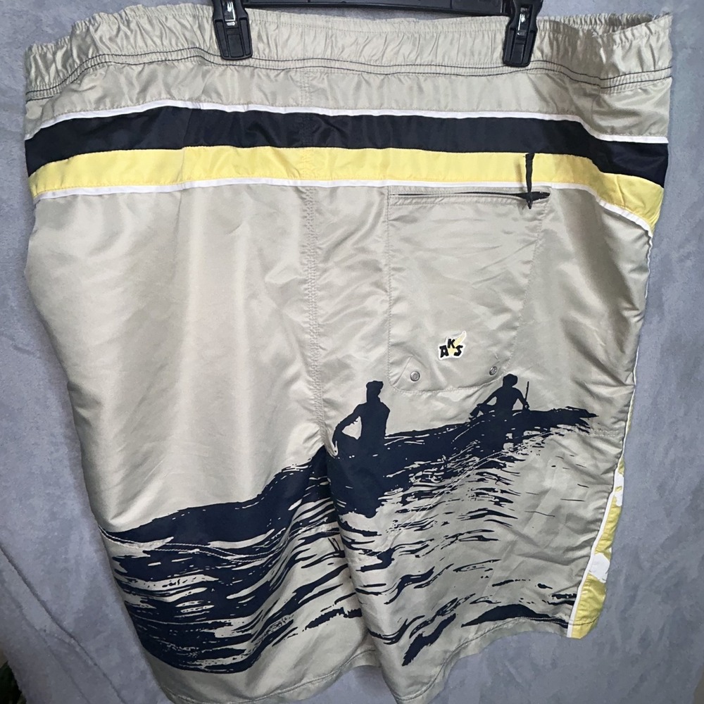 Mens Akdmks Warriors Board Shorts Size 3XL Large Logo  Y2K 46-50 waist 29.5 long